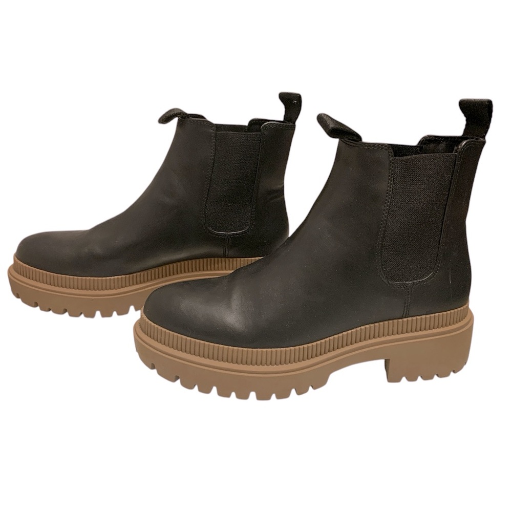 H&M Chelsea Boots
